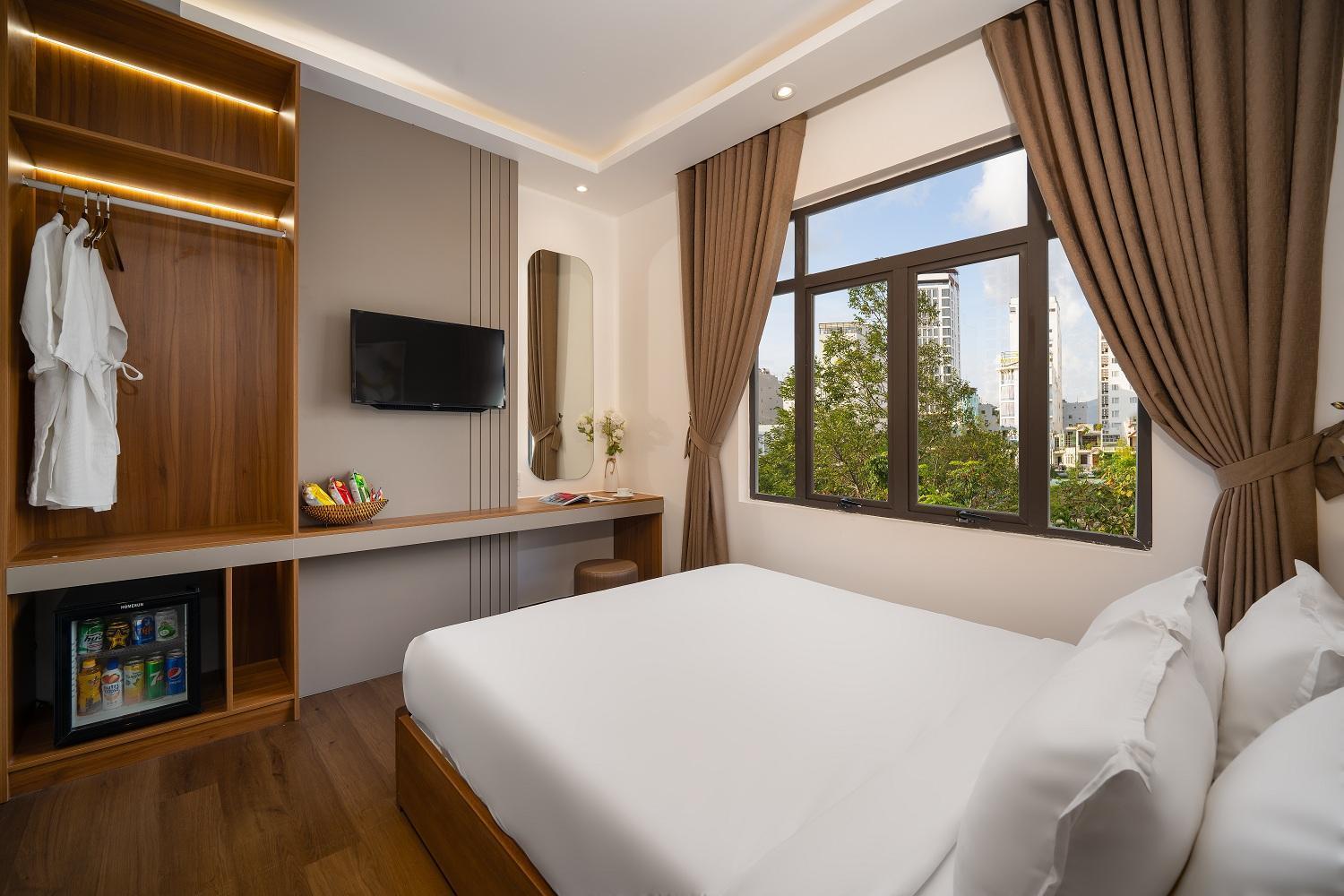 Duong Gia Hotel Dn By - Bay Luxury Дананг Экстерьер фото