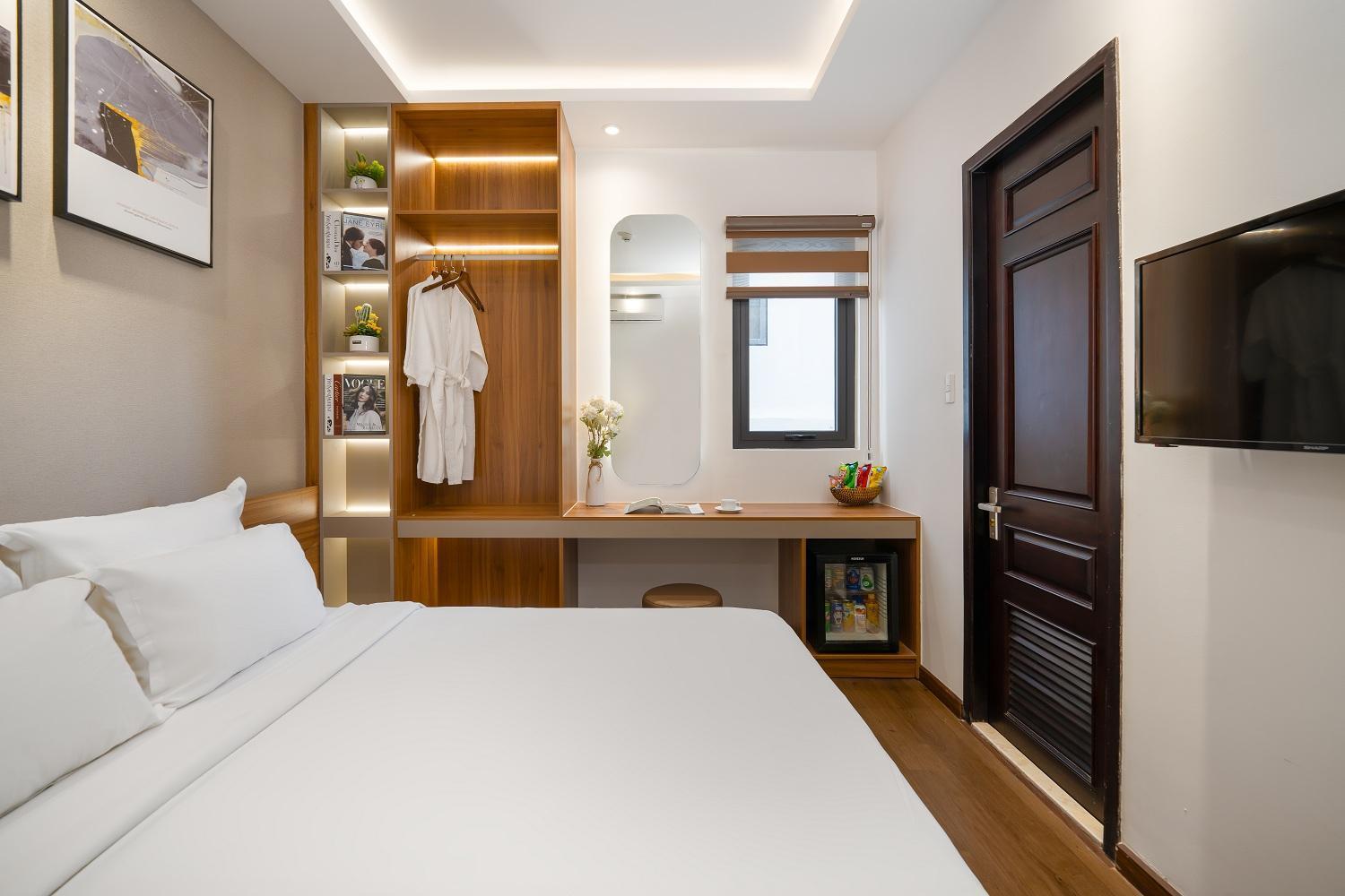 Duong Gia Hotel Dn By - Bay Luxury Дананг Экстерьер фото